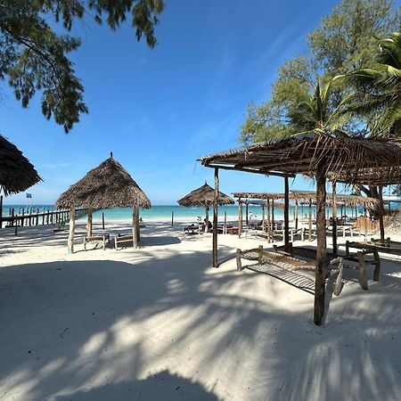 Kiwengwa Bungalow Boutique Resort Bagian luar foto