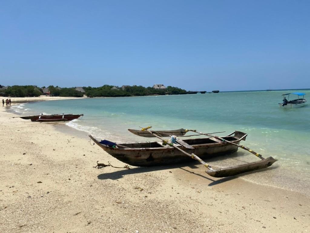 Kiwengwa Bungalow Boutique Resort Bagian luar foto