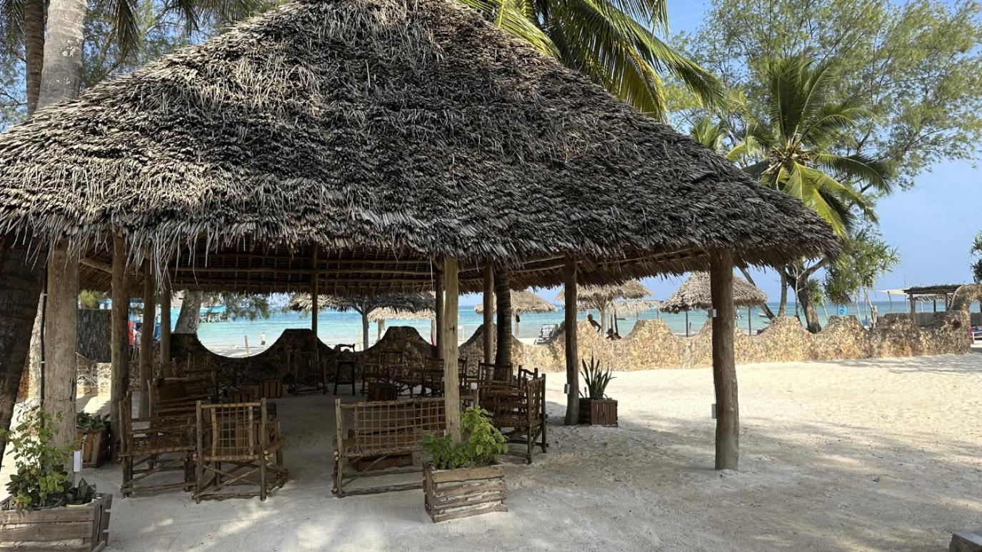 Kiwengwa Bungalow Boutique Resort Bagian luar foto