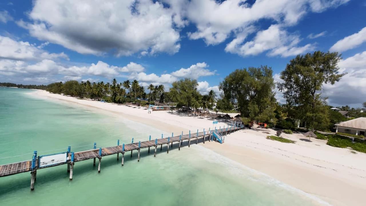 Kiwengwa Bungalow Boutique Resort Bagian luar foto